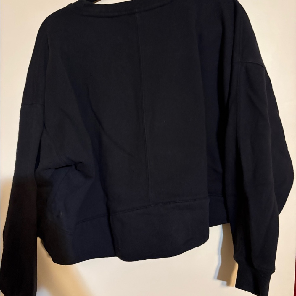 All in Motion Black Cropped Sweatshirt - Picture 3 of 3